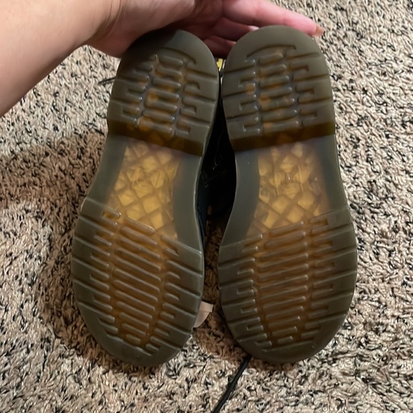 Doc Martens Dr. Martens Black Junior 1460 Softy T Leather Lace Up Boots Size 3 - Picture 5 of 5